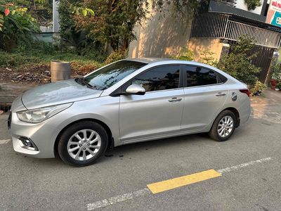 Cần bán Hyundai Accent 2020 Bạc Số sàn