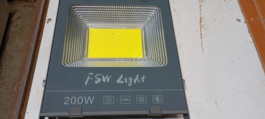 Đèn pha LED FSW Light 200W Chống nước IP66. Mua bán Đèn tại Thành phố Thuận An Bình Dương được đăng bởi Trí Nguyễn hình 1