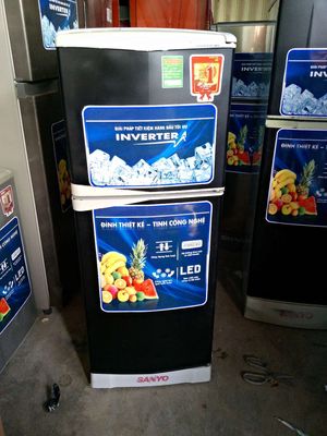 Cần bán tủ lạnh Sanyo 140l