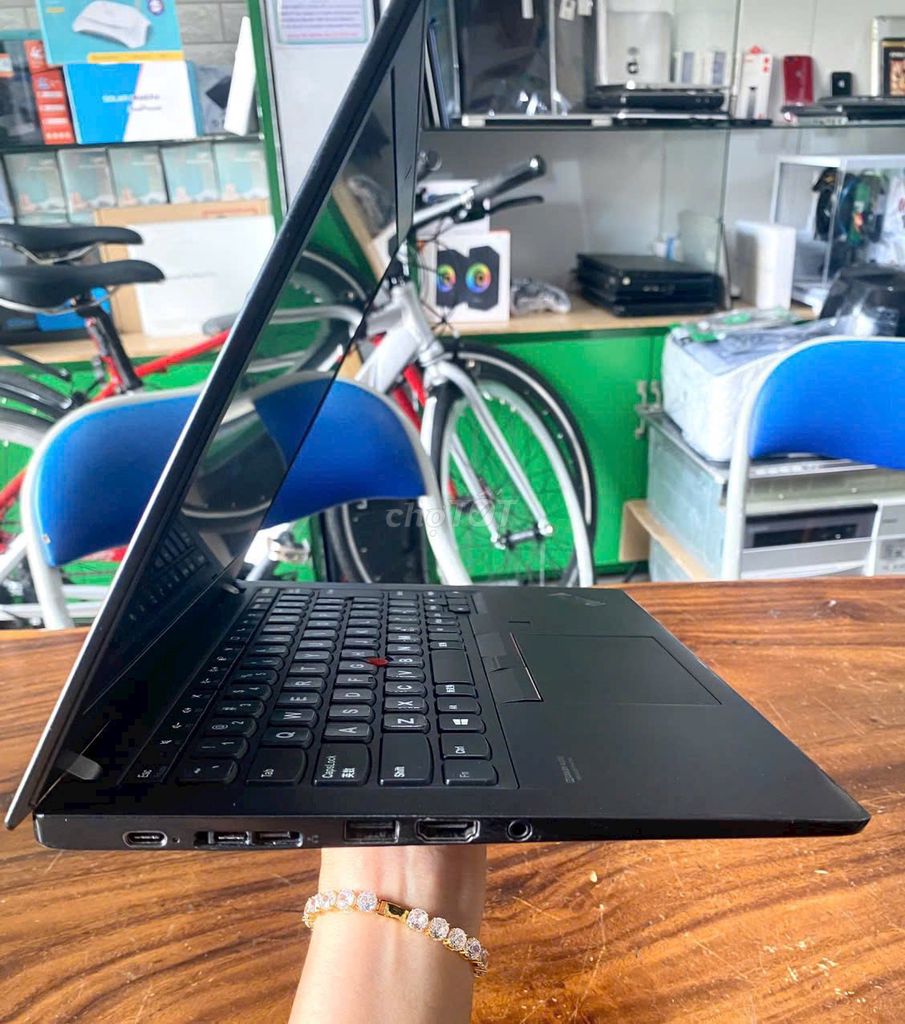 Lenovo ThinkPad X13 Gen1 . Mua bán Máy tính bảng tại Thành phố Cà Mau Cà Mau được đăng bởi Điện máy Cà Mau hình 1