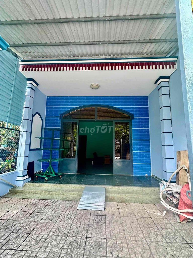 NHÀ PHÚ LỢI GẦN ĐH TDM CHỈ 6tr/th