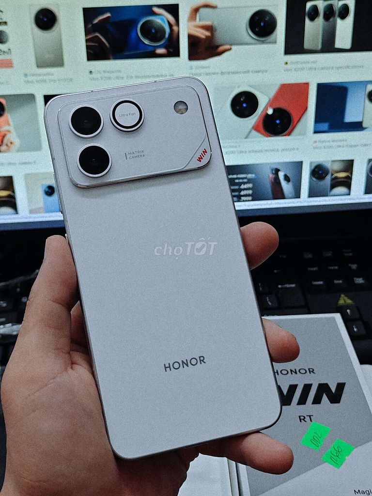 Honor WIN RT 12GB/256GB Bạc. Mua bán Điện thoại tại Quận Hà Đông Hà Nội được đăng bởi Tài hình 1