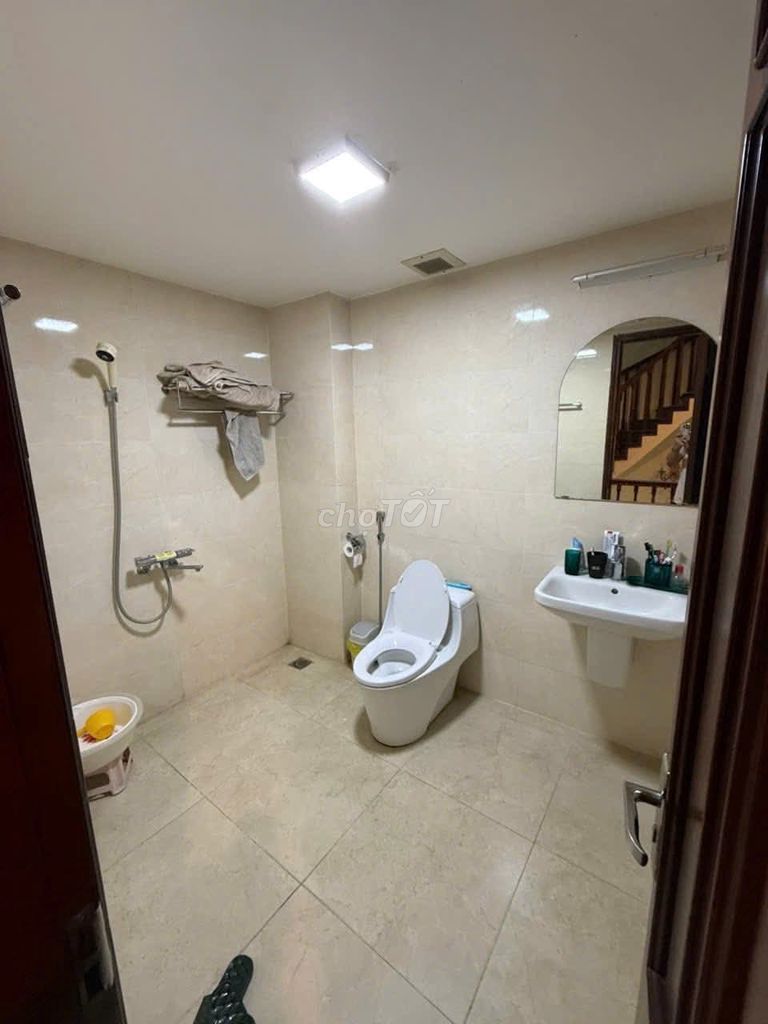 Cho thuê nhà liền kề 5 tầng ngõ 37 phố Trần Kim Xuyến, phường Yên Hòa - ảnh 5