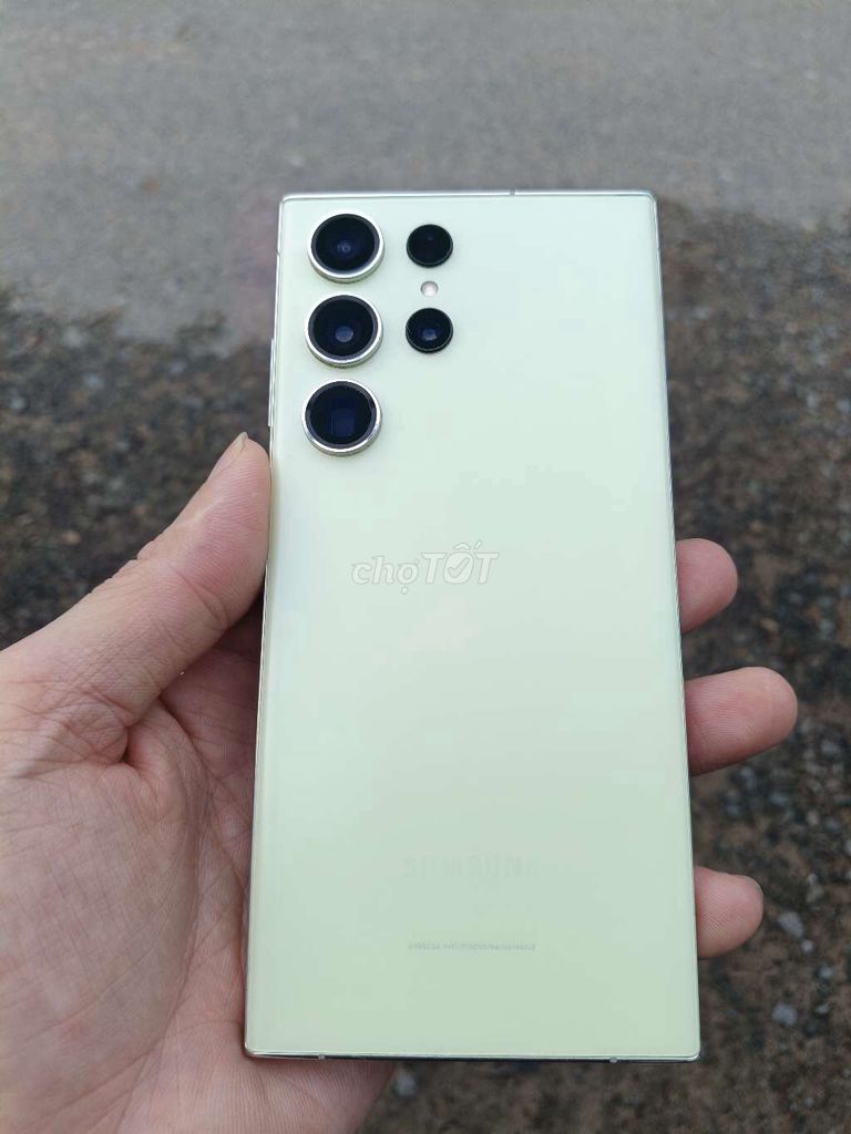 Samsung S23 Ultra 12GB 256GB Trắng Hàn Quốc 99%. Mua bán Điện thoại tại Thành phố Thủ Đức Tp Hồ Chí Minh được đăng bởi Mr Đô hình 1
