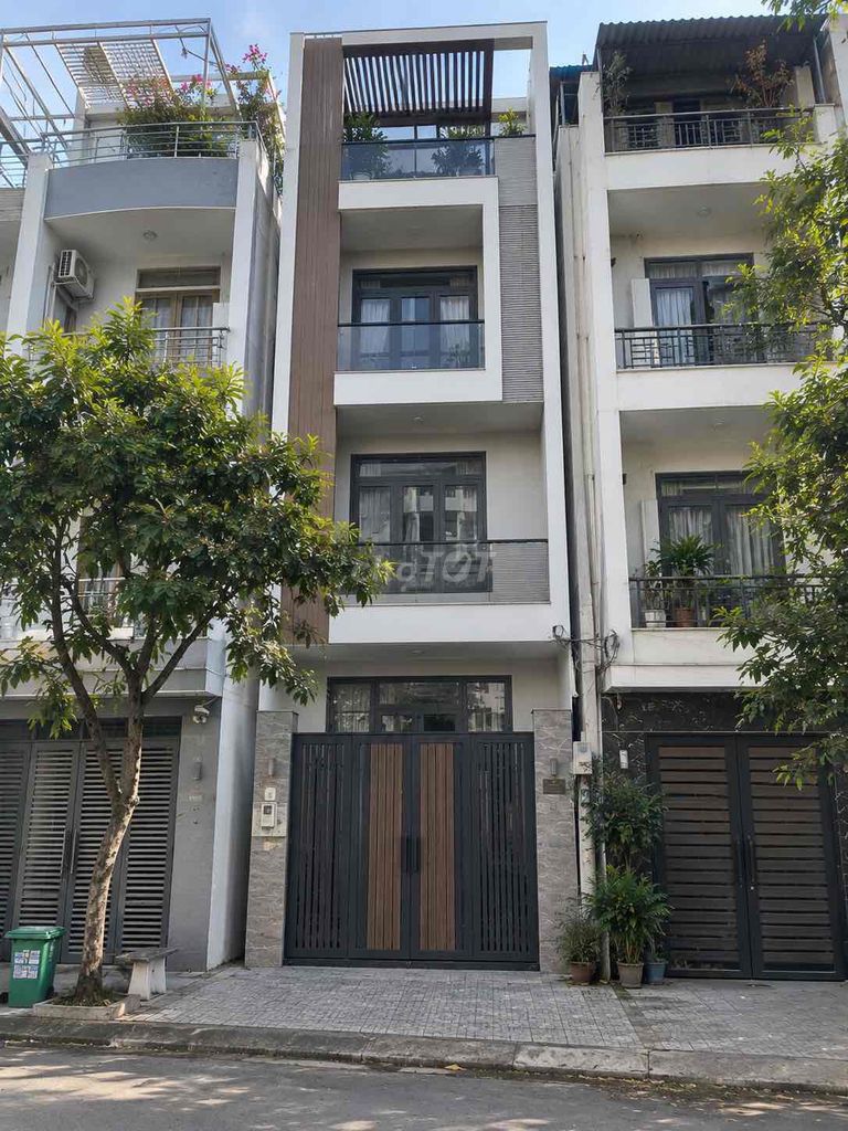 (TÂN PHÚ) VIP MẶT TIỀN 15M NGUYỄN SƠN- THANG MÁY-5 TẦNG- GIÁ NHỈNH 13.
