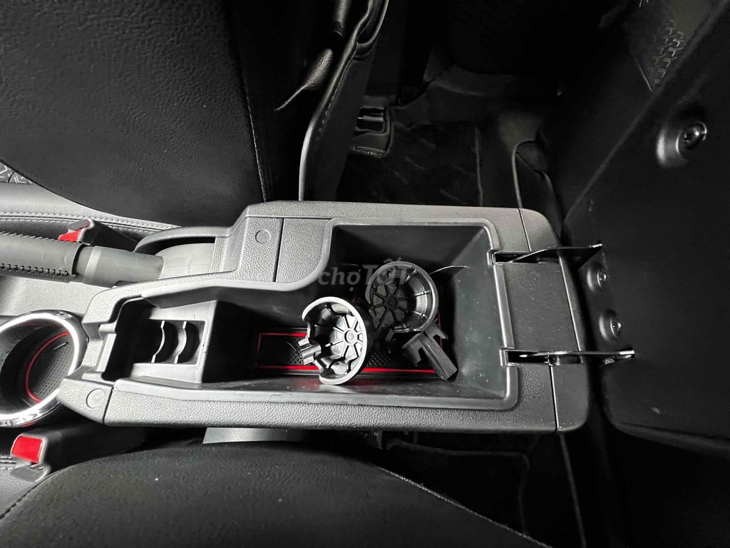 Toyota Raize 2025 - 6200 km. Mua bán Ô tô tại Quận 7 Tp Hồ Chí Minh được đăng bởi Nam Pham hình 7