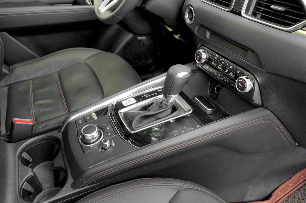 Bán xe Mazda CX5 Premium sx 2019 2.5L bản full. Mua bán Ô tô tại Quận 7 Tp Hồ Chí Minh được đăng bởi tuấn anh hình 15