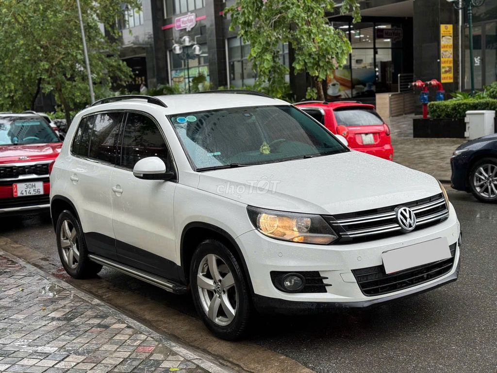Volkswagen Tiguan 2016 2.0 AT - 75000 km. Mua bán Ô tô tại Quận Thanh Xuân Hà Nội được đăng bởi Nguyễn Tuấn Hoàng hình 3
