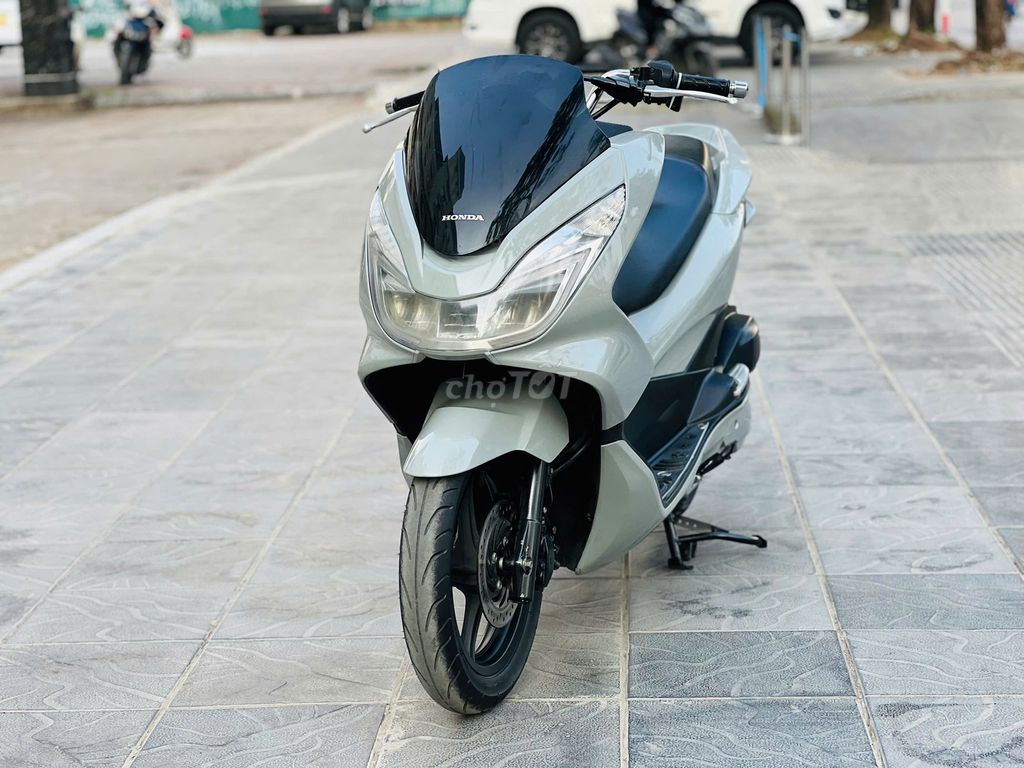 HONDA PCX ĐỜI MỚI CHÍNH CHỦ BIỂN 29. Mua bán Xe máy tại Quận Nam Từ Liêm Hà Nội được đăng bởi Hoàng Lan hình 6