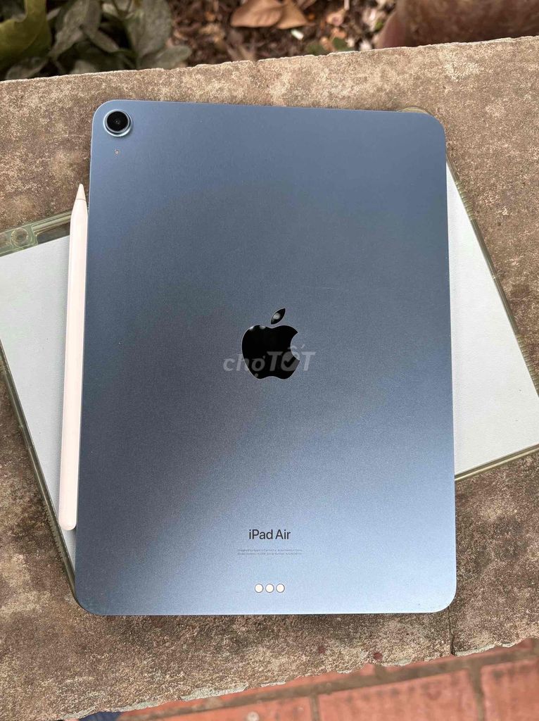 bán Ipad air 5 64Gb gần như mới