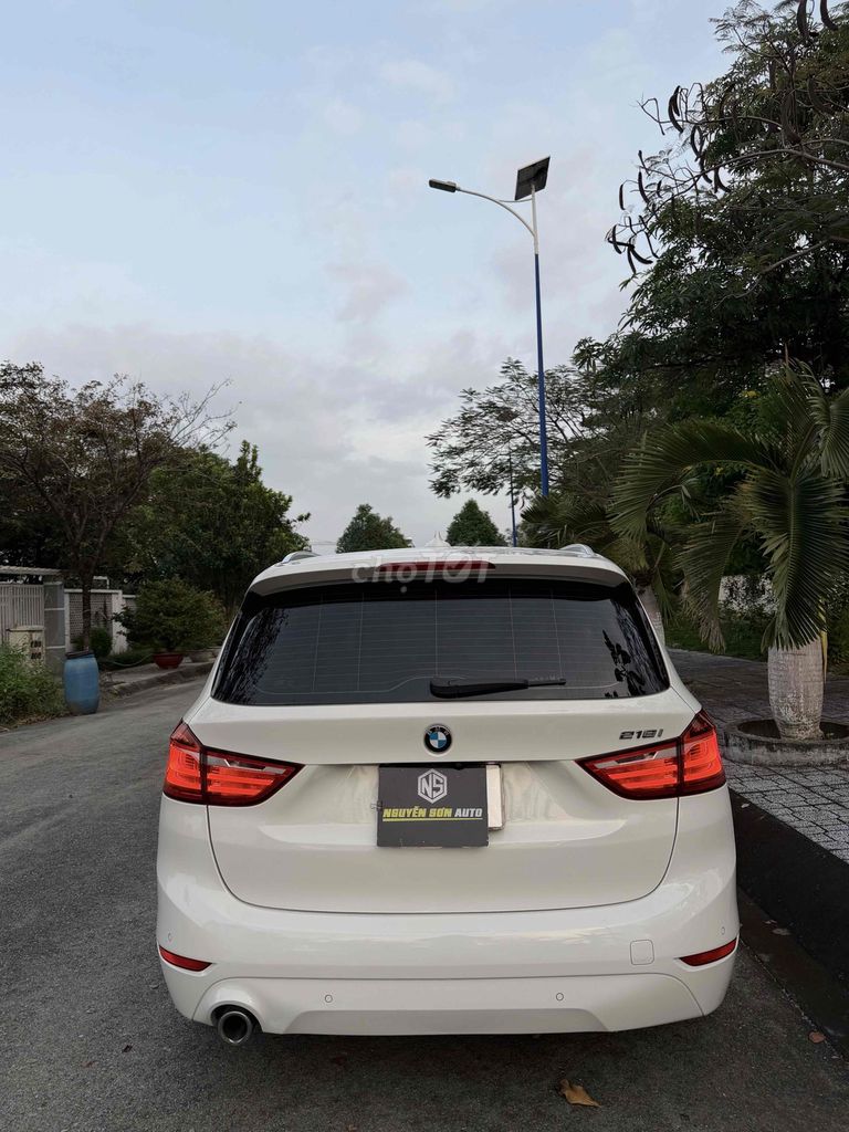 BMW 2 Series 2018 218i Gran Tourer Siêu Mới ✅. Mua bán Ô tô tại Thành phố Dĩ An Bình Dương được đăng bởi Nguyễn Sơn Auto hình 4