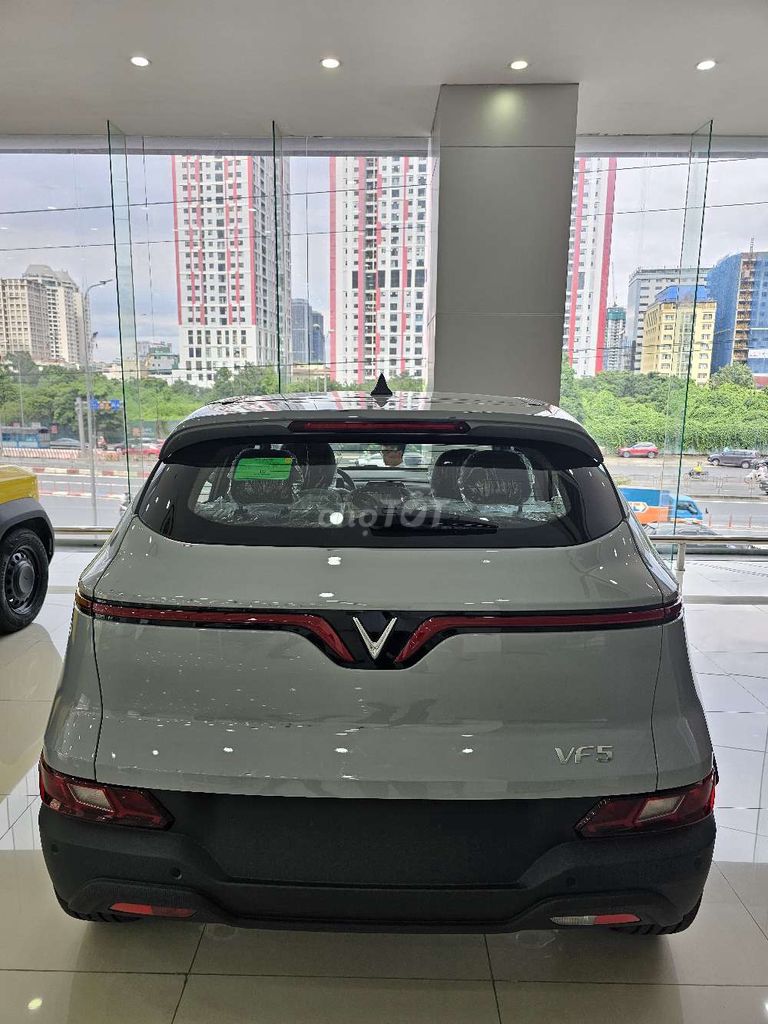 VinFast VF5 Plus 2025. Mua bán Ô tô tại Quận Cầu Giấy Hà Nội được đăng bởi Phạm Văn Kiên hình 6