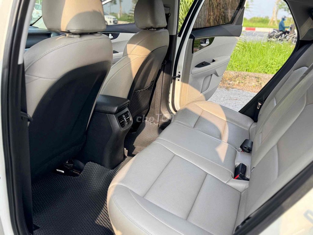 Kia Cerato 2021 1.6 AT LUXURY - 62000 km. Mua bán Ô tô tại Huyện Gia Lộc Hải Dương được đăng bởi Nhất Tín Ô Tô Hải Dương hình 10