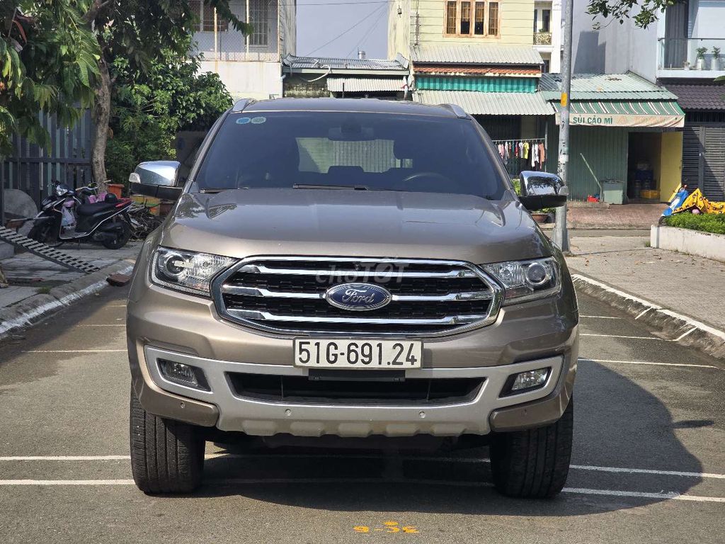 EVEREST 2.0 BI SX 2018 TITANIUM 1 CẦU 78000KM ZIN