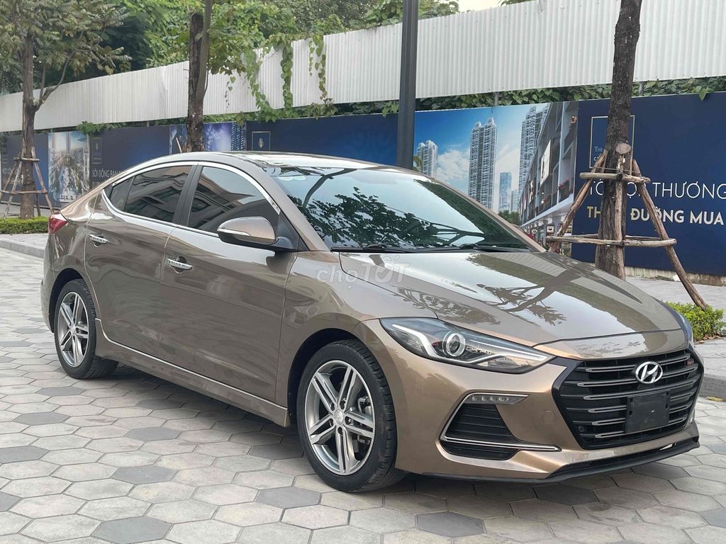 Cần Bán Hyundai Elantra 2019 1.6AT Sport Tubo. Mua bán Ô tô tại Quận Hoàng Mai Hà Nội được đăng bởi Anh Tuy hình 2