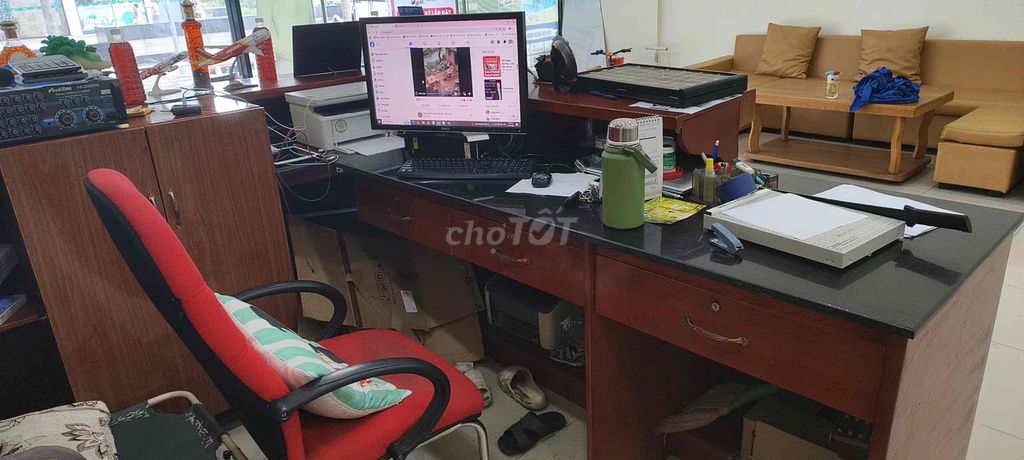 Bàn Tiếp Tân xịn gỗ nguyên khối. Mua bán Nội thất, đồ gia dụng khác tại Huyện Bình Chánh Tp Hồ Chí Minh được đăng bởi NGUYỄN BÌNH hình 2