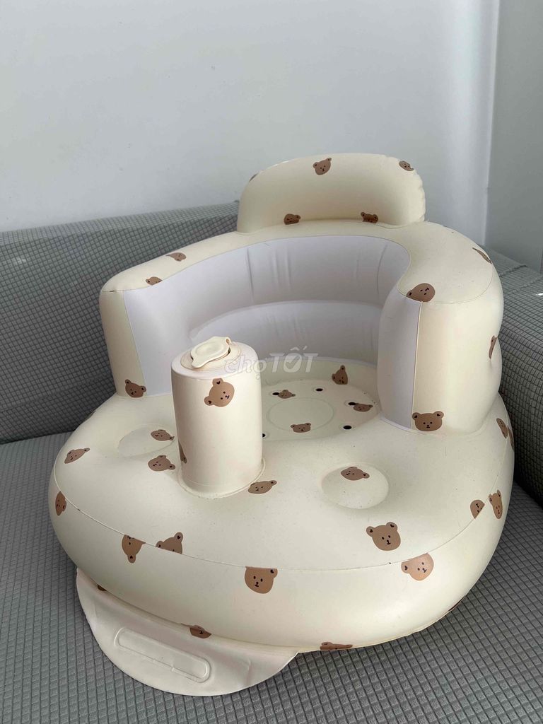 Ghế hơi tập ngồi trẻ sơ sinh. Mua bán Mẹ và bé tại Thành phố Dĩ An Bình Dương được đăng bởi Võ Hoàng Oanh hình 1