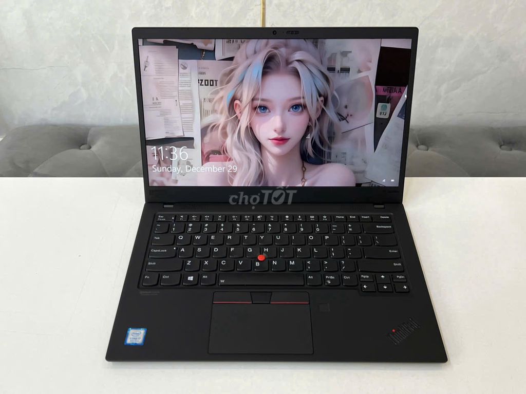 Laptop cũ cao cấp Lenovo Thinkpad X1 Carbon Gen 7