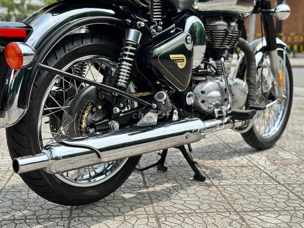 Royal Enfield Classic 500 ABS. Mua bán Xe máy tại Quận Cầu Giấy Hà Nội được đăng bởi Tuấn Việt Motor hình 3