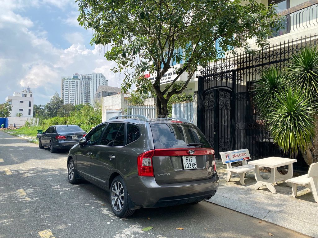 Kia Carens 2015 S SX 2.0 AT - 99000 km. Mua bán Ô tô tại Quận Bình Thạnh Tp Hồ Chí Minh được đăng bởi Hoang ngoc thang hình 3