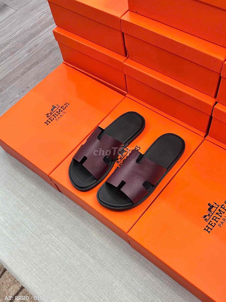 Dép HM form mới. Mua bán Giày dép tại Huyện Gia Lâm Hà Nội được đăng bởi ptrantvp hình 1