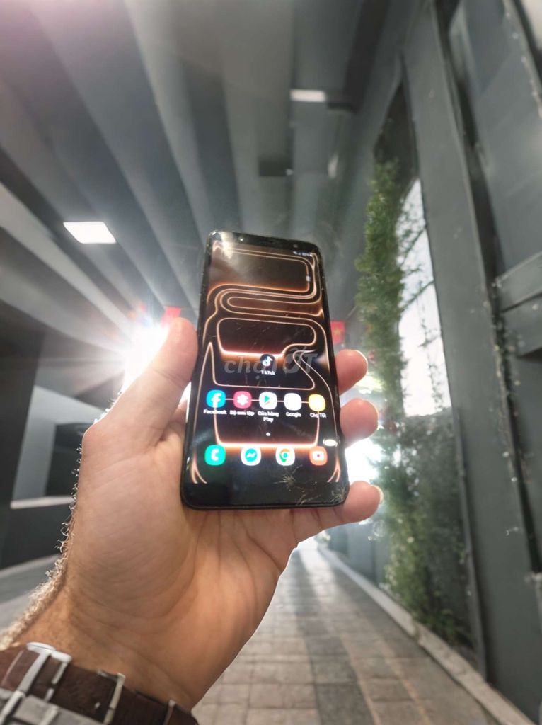 Samsung J8 2018 zin full êm nứt kính cảm ứng full. Mua bán Điện thoại tại Quận Tân Bình Tp Hồ Chí Minh được đăng bởi thanh hình 1