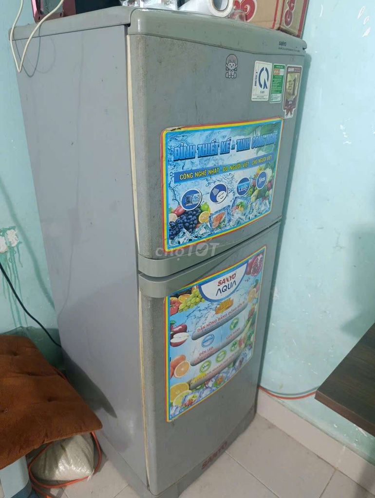 Tủ lạnh Sanyo Xám 1m6. Mua bán Tủ lạnh tại Huyện Bình Chánh Tp Hồ Chí Minh được đăng bởi Lâm Bình Tuy hình 1