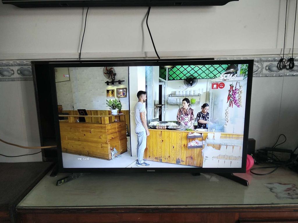 Tivi Samsung 32 inch. Mua bán Tivi, Âm thanh tại Thành phố Vũng Tàu Bà Rịa - Vũng Tàu được đăng bởi Nguyễn Hằng hình 1