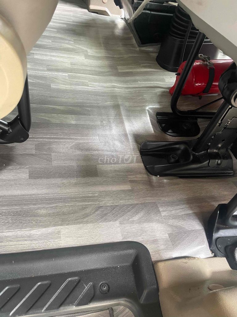 Ford Transit 2018 16 Chỗ 2.4 Diesel   - 180000 km. Mua bán Ô tô tại Thành phố Vị Thanh Hậu Giang được đăng bởi truyen hình 7