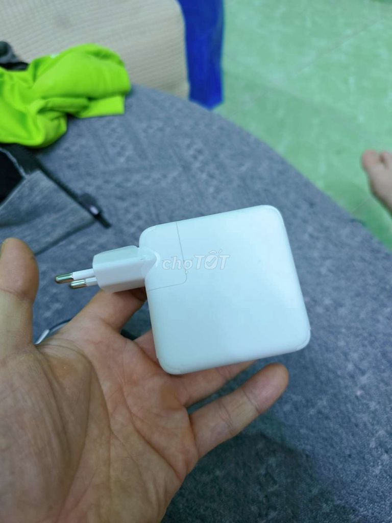 Củ sạc Apple 70w, kèm Cáp USB-C sang MagSafe 3