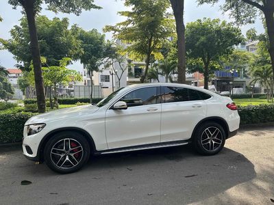 Bán GLC 300 Coupe Thể thao. Mua bán Ô tô tại Quận Gò Vấp Tp Hồ Chí Minh được đăng bởi Lanh Tran