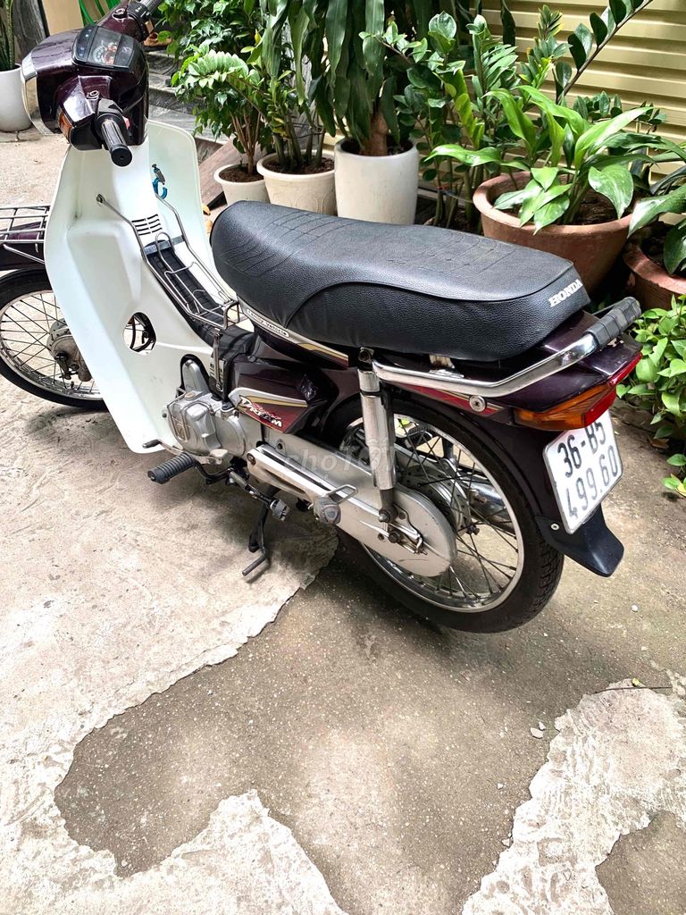 Honda Dream 2009 бело-фиолетовый