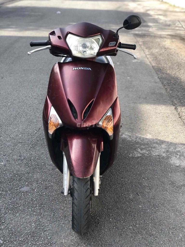 Honda Lead Fi bstp Đỏ mận, máy zin êm. Mua bán Xe máy tại Huyện Hóc Môn Tp Hồ Chí Minh được đăng bởi Xe Máy Bùi Phong hình 1