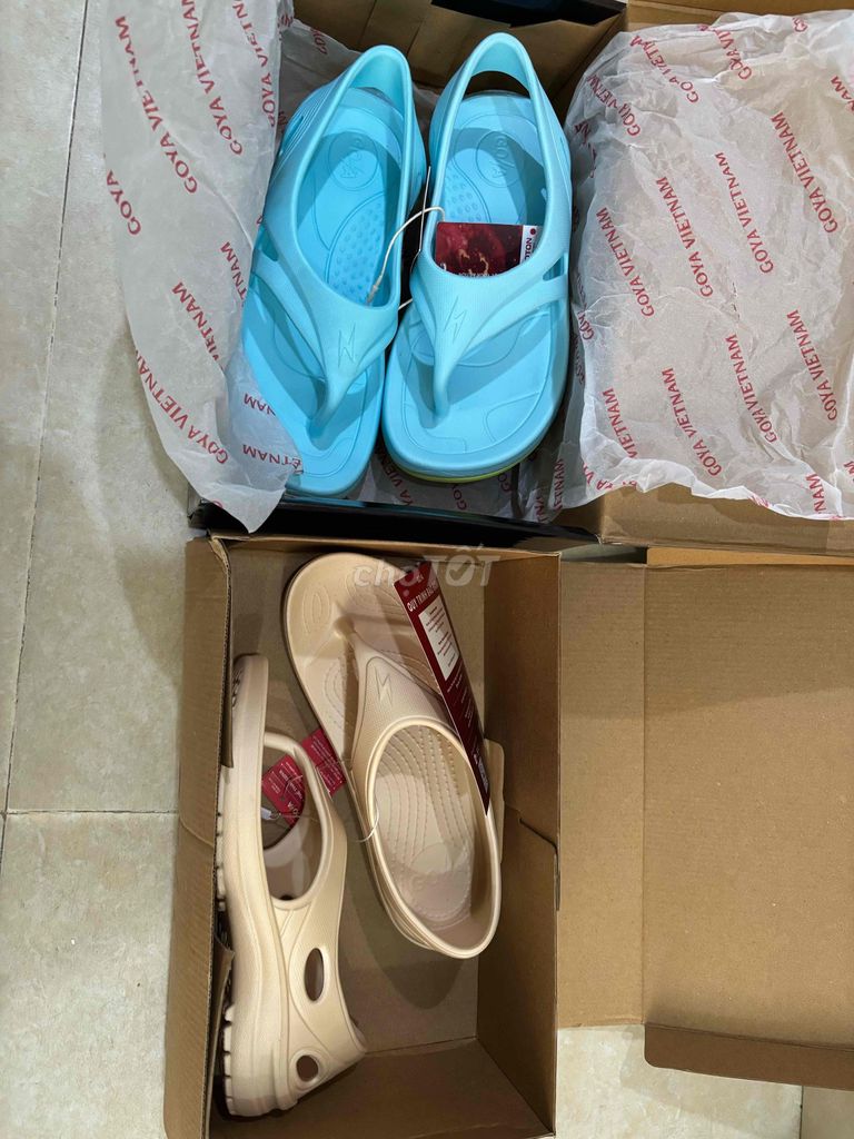 Dép chạy bộ Goya Photon và sandal plus. Mua bán Giày dép tại Quận Thanh Khê Đà Nẵng được đăng bởi Mr Duy hình 1