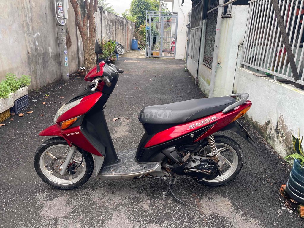 Bán Honda click máy rất êm, giấy tờ đầy đủ. Mua bán Xe máy tại Thành phố Thủ Đức Tp Hồ Chí Minh được đăng bởi Bảo An hình 2