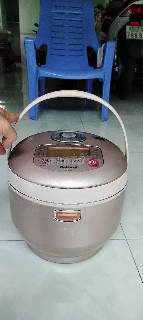 Nồi cơm điện 1,8l nội địa nhật