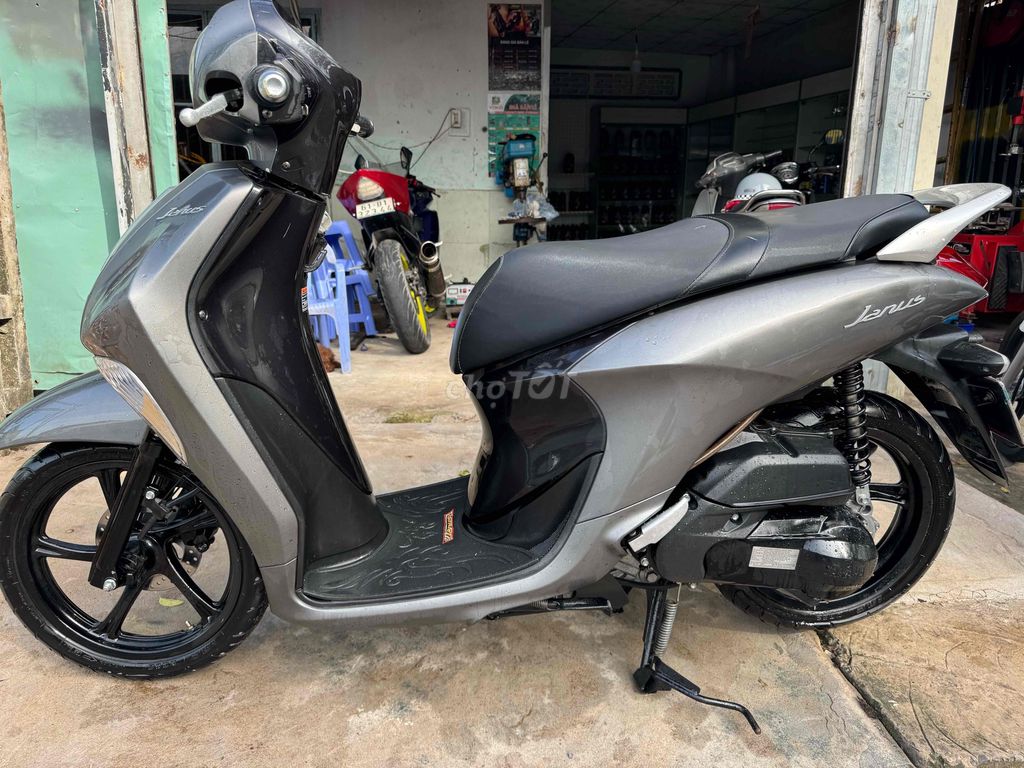 zanut máy móc zin êm 9chu khóa ga.lh. Mua bán Xe máy tại Huyện Phong Điền Cần Thơ được đăng bởi Thanh Dang Hoang hình 9