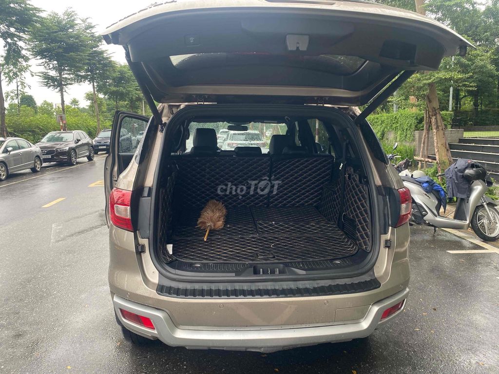 Ford Everest 2020 Titanium 2.0L AT 4x2 - 96000 km. Mua bán Ô tô tại Quận Nam Từ Liêm Hà Nội được đăng bởi Lưu quang kiên hình 12