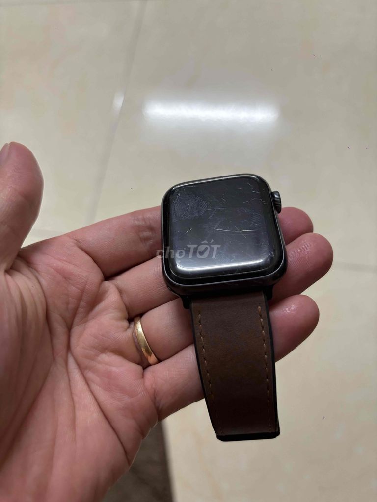 Apple Watch Series 6 44mm Đen. Mua bán Thiết bị đeo thông minh tại Huyện Thanh Trì Hà Nội được đăng bởi bùi nhật hình 1