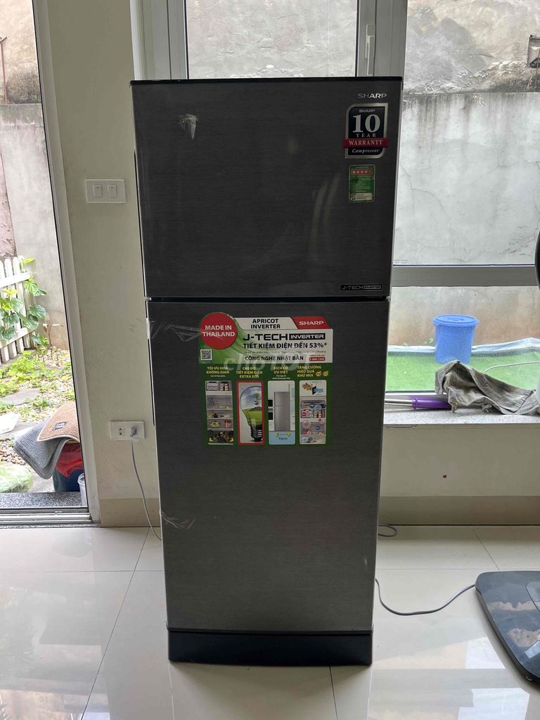 Tủ lạnh Sharp SJ-X201E-DS 196 lít. Mua bán Tủ lạnh tại Quận Long Biên Hà Nội được đăng bởi Nam hình 1
