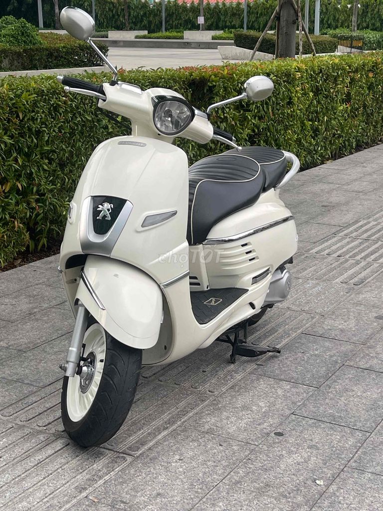 Peugeot Django 125cc 2023, номер Хошимина, от хозяина