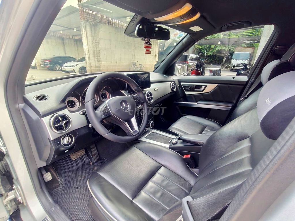 Mercedes Glk220 4matic sx 2013. Mua bán Ô tô tại Quận 4 Tp Hồ Chí Minh được đăng bởi Tuấn hình 10