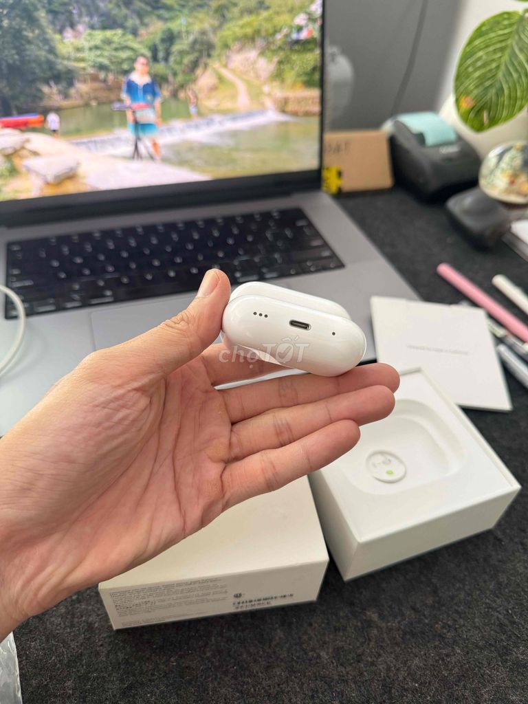 AirPods Pro 2 Lightning Fullbox. Mua bán Tivi, Âm thanh tại Quận Bình Thạnh Tp Hồ Chí Minh được đăng bởi Táo Care  hình 1