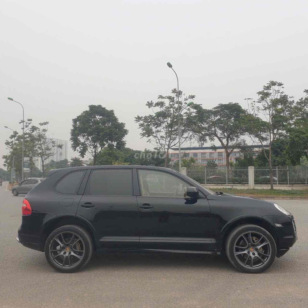 Porsche Cayenne 2008 GTS - 113800 km. Mua bán Ô tô tại Quận Hoàng Mai Hà Nội được đăng bởi Mạnh thế hình 2