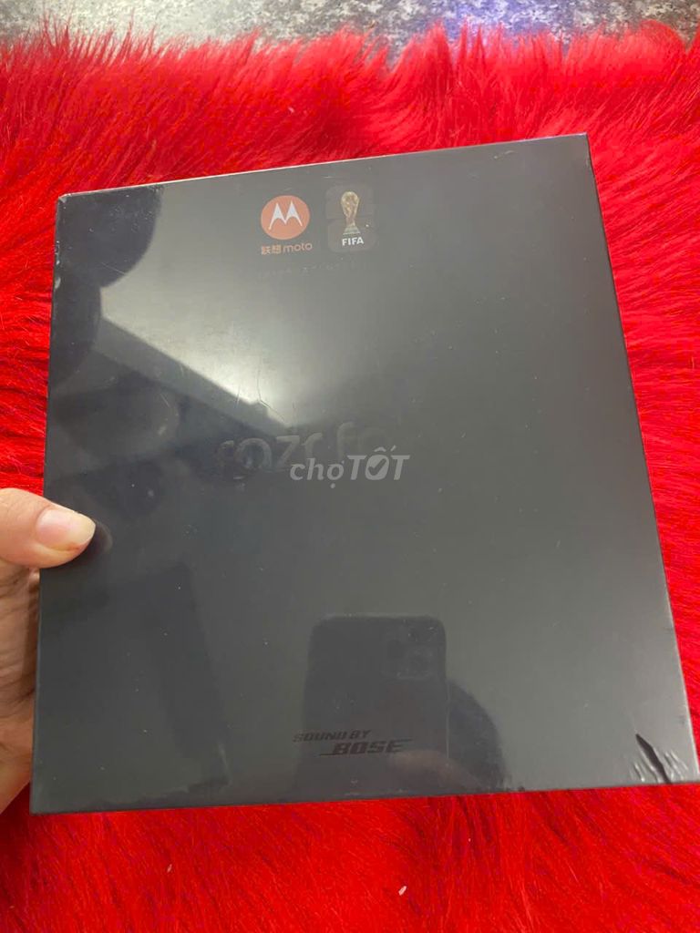 MOTOROLA FOLD 5G (16GB | 512GB)  MỚI NGUYÊN SEAL. Mua bán Điện thoại tại Quận Tân Bình Tp Hồ Chí Minh được đăng bởi LUCKY PHONE VN hình 1
