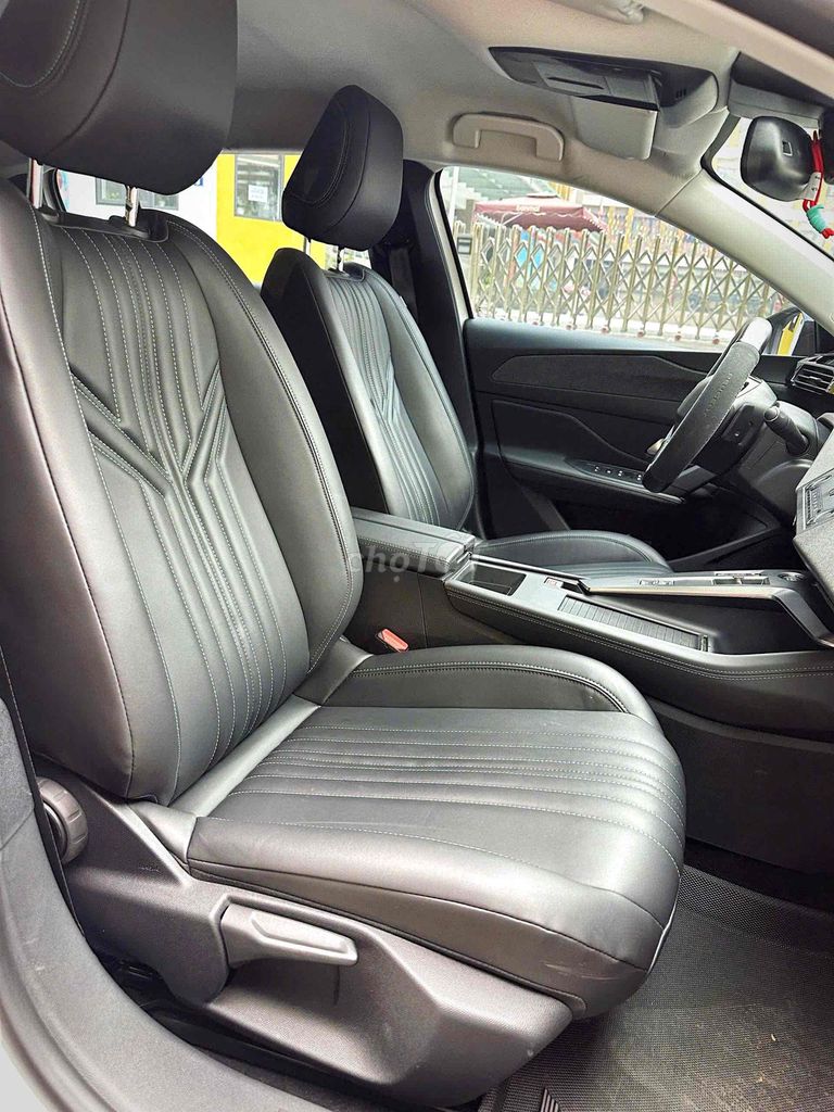 Peugeot 408 2025 ALLURE 6.000km. Mua bán Ô tô tại Quận Cầu Giấy Hà Nội được đăng bởi Thái Hoàng Long Auto hình 9