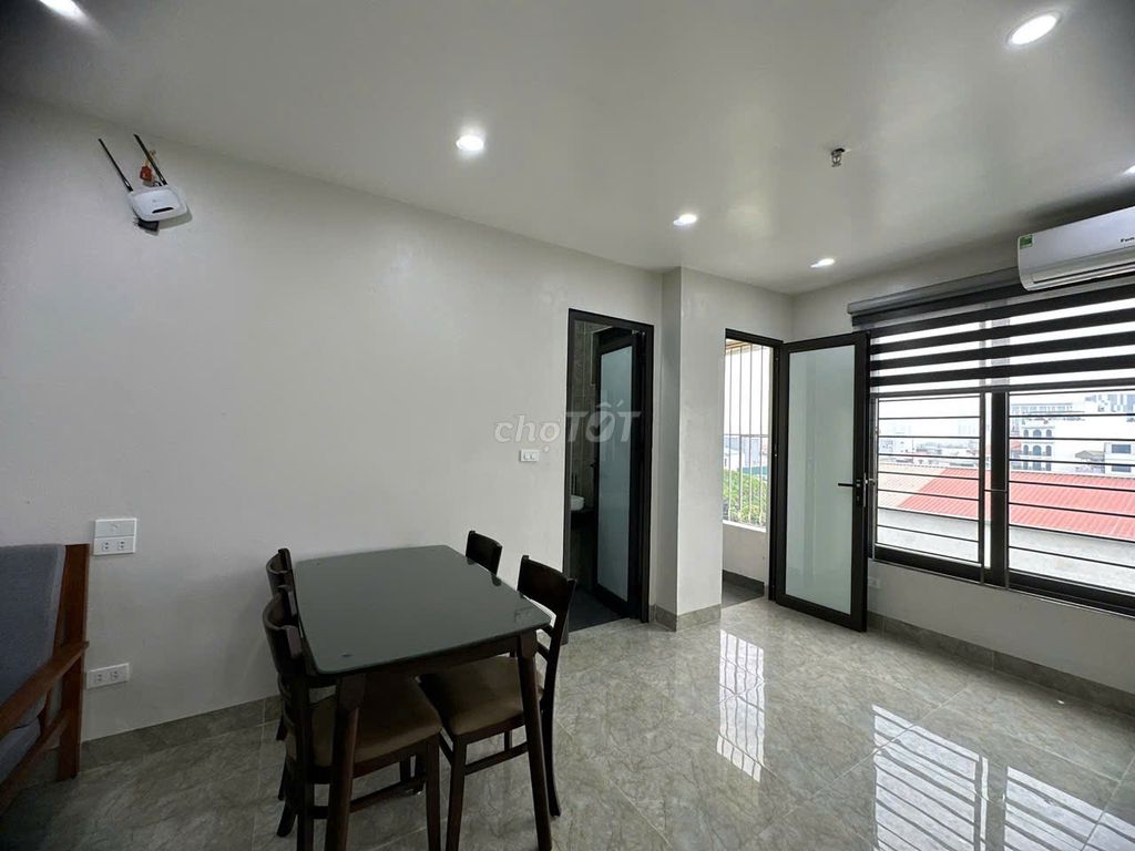 2-комнатная квартира в аренду, роскошная мебель в 32 Cau Quoc, до Vinsmart 1 км