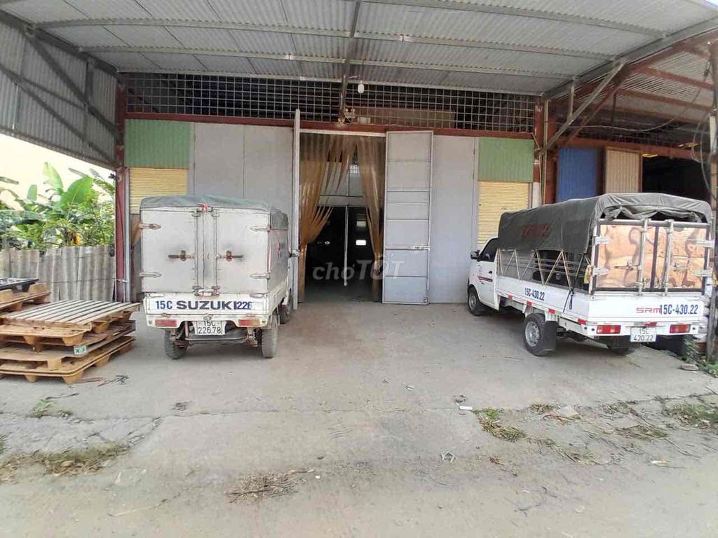 Mặt bằng kinh doanh 210 m2 gần chân cầu Kiến An. Cho thuê văn phòng, mặt bằng kinh doanh tại Huyện An Dương Hải Phòng được đăng bởi Nhung hình 2