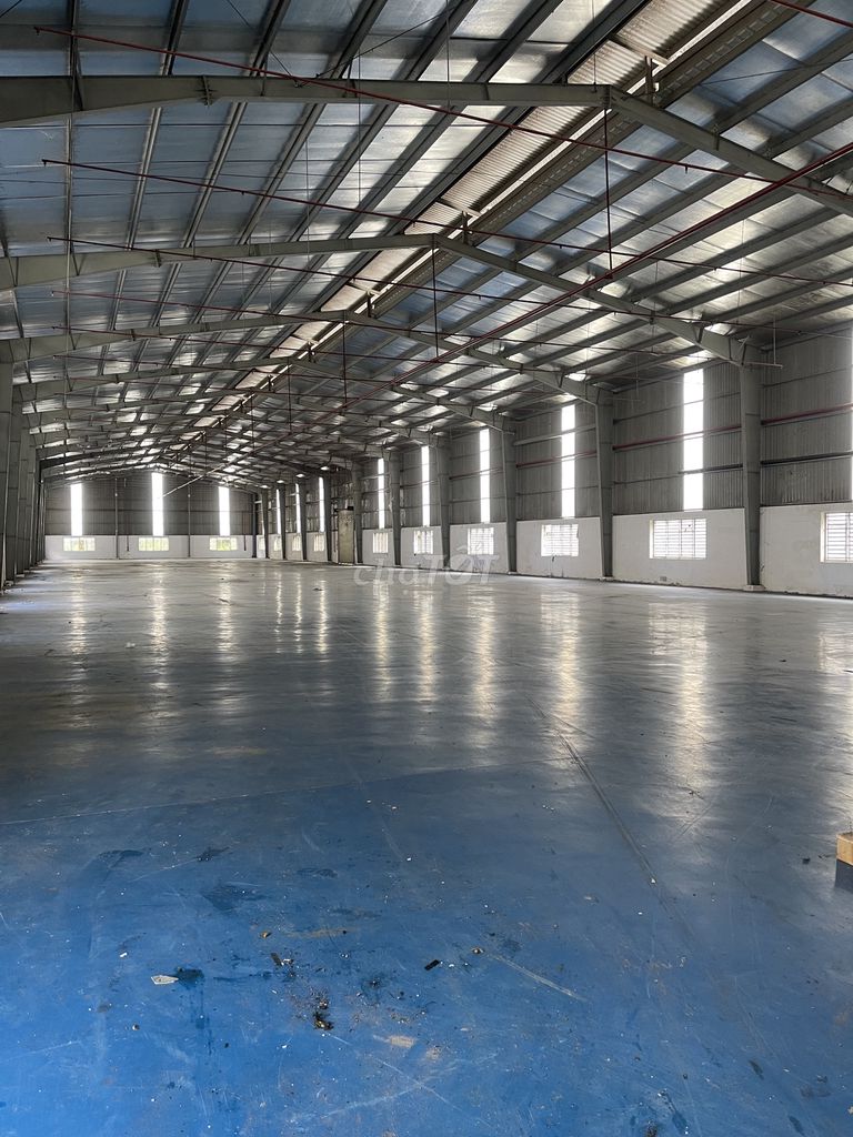 Cho thuê kho xưởng 2000m2; 5000m2; 10000m2 Đức Hoà Hạ KCN Tân Đức, L A