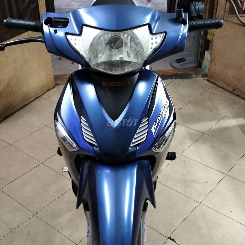 Honda Future Neo, сине-черная, Вьетнам